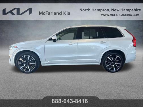 Crystal White Metallic 2021 Volvo XC90 T6 Momentum 7 Passenger