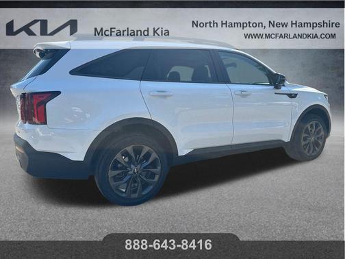 Glacial White Pearl 2023 Kia Sorento X-Line EX