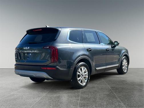 2022 Kia Telluride LX