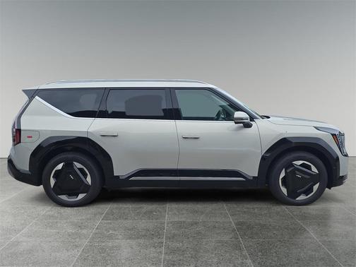 2026 Kia EV9 Land