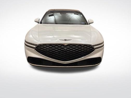 2023 Genesis G90 e-SC