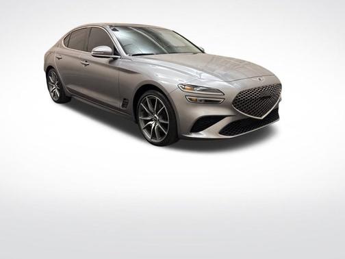 2022 Genesis G70 2.0T