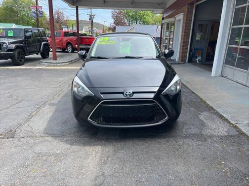 2019 Toyota Yaris Sedan L