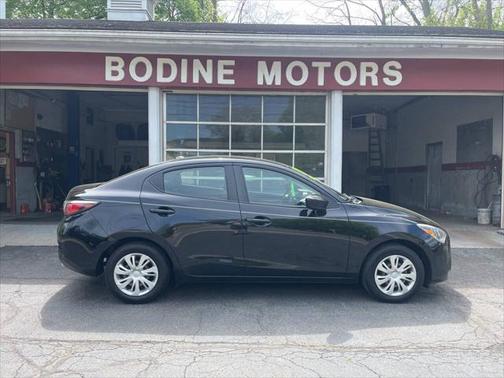2019 Toyota Yaris Sedan L