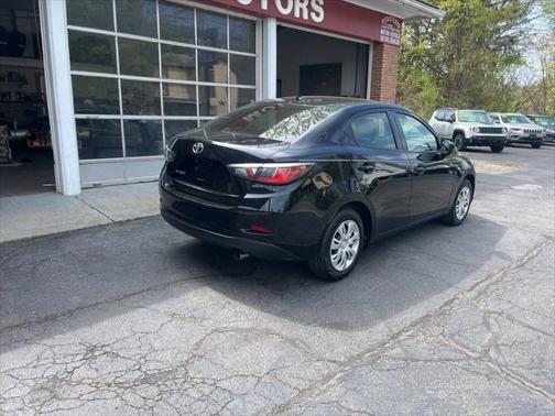 2019 Toyota Yaris Sedan L