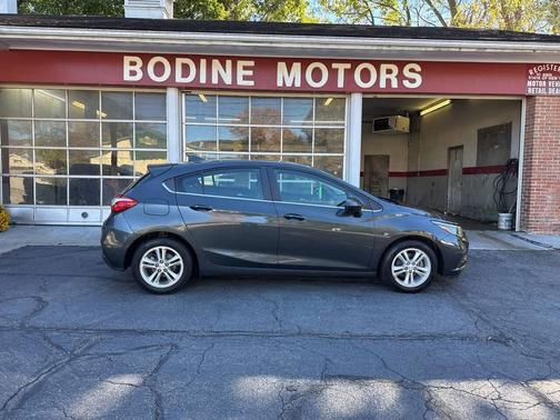 2018 Chevrolet Cruze LT