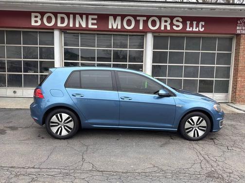 2015 Volkswagen e-Golf SEL Premium
