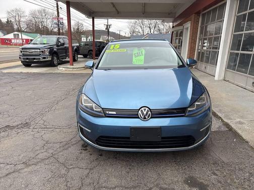 2015 Volkswagen e-Golf SEL Premium