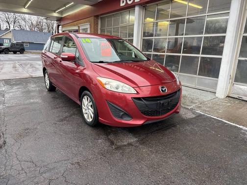 2014 Mazda Mazda5 Sport