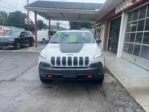 2016 Jeep Cherokee Trailhawk