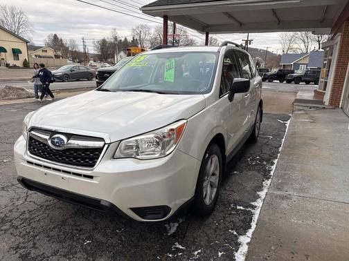 2015 Subaru Forester 2.5i