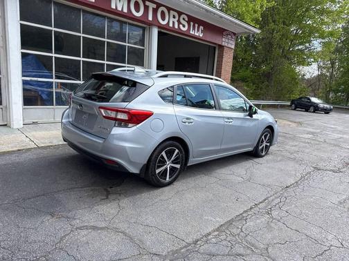 Silver 2019 Subaru Impreza 2.0i Premium
