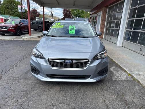 Silver 2019 Subaru Impreza 2.0i Premium