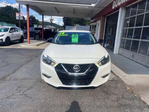 2018 Nissan Maxima 3.5 SR