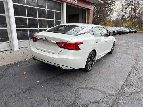 2018 Nissan Maxima 3.5 SR