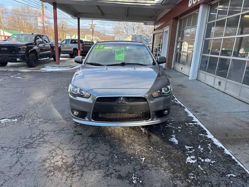 2013 Mitsubishi Lancer SE
