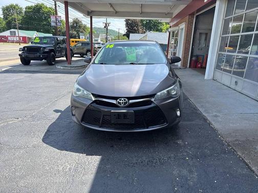 Predawn Gray Mica 2016 Toyota Camry SE