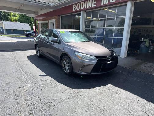 Predawn Gray Mica 2016 Toyota Camry SE