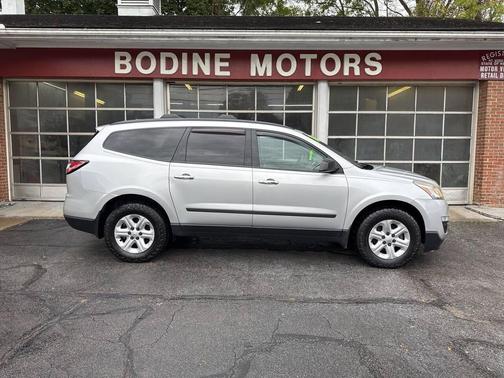 2016 Chevrolet Traverse LS