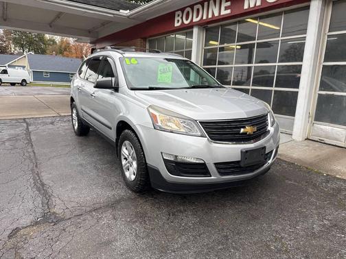 2016 Chevrolet Traverse LS