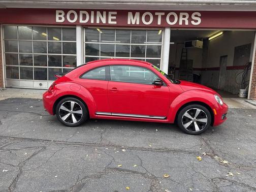 2012 Volkswagen Beetle Base