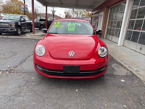 2012 Volkswagen Beetle Base