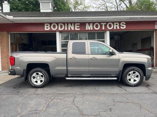 2017 Chevrolet Silverado 1500 2LT
