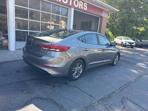 2018 Hyundai ELANTRA Value Edition