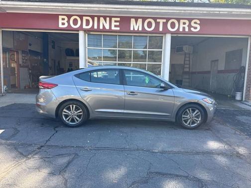 2018 Hyundai ELANTRA Value Edition