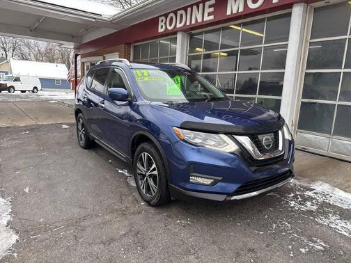 2017 Nissan Rogue SL