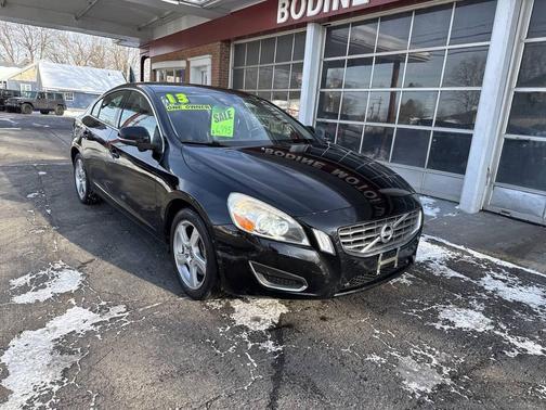 2013 Volvo S60 T5 Platinum