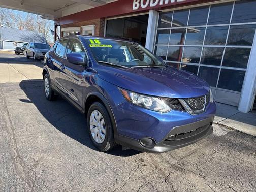 2018 Nissan Rogue Sport S