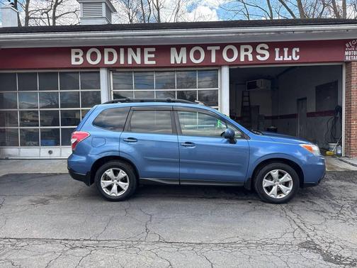 Quartz Blue Pearl 2015 Subaru Forester 2.5i Premium