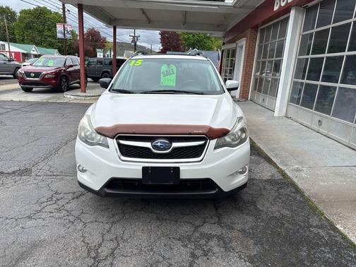 White 2015 Subaru XV Crosstrek 2.0i Premium