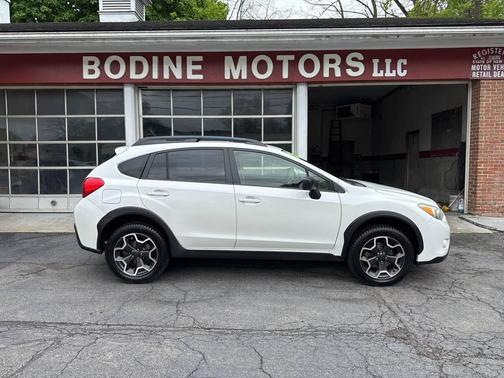 White 2015 Subaru XV Crosstrek 2.0i Premium