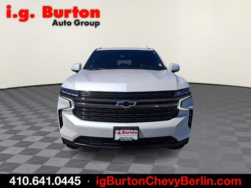 Pearl 2022 Chevrolet Suburban RST