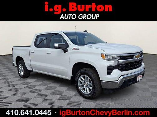 Summit White 2026 Chevrolet Silverado 1500 LT