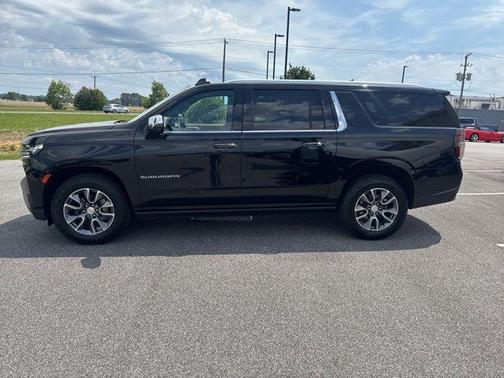 Black 2023 Chevrolet Suburban Premier