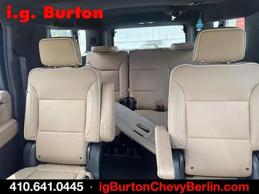 Black 2023 Chevrolet Suburban Premier