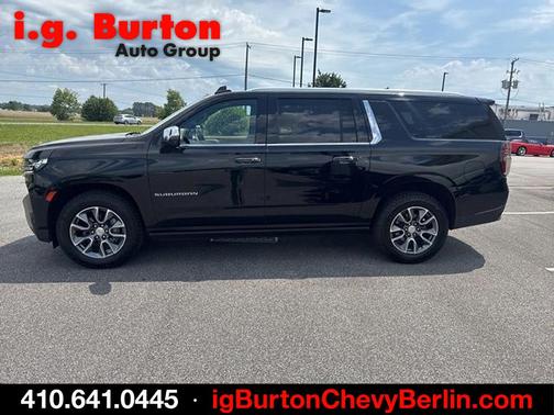 Black 2023 Chevrolet Suburban Premier