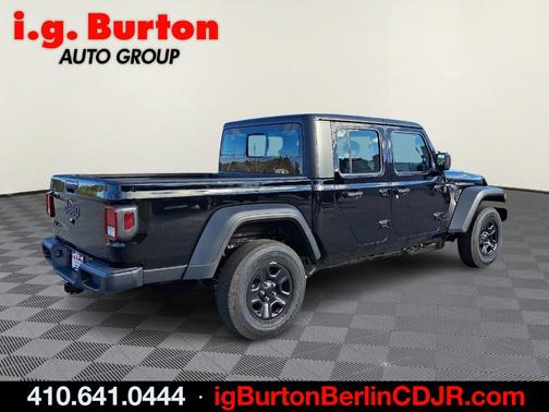 2026 Jeep Gladiator Sport