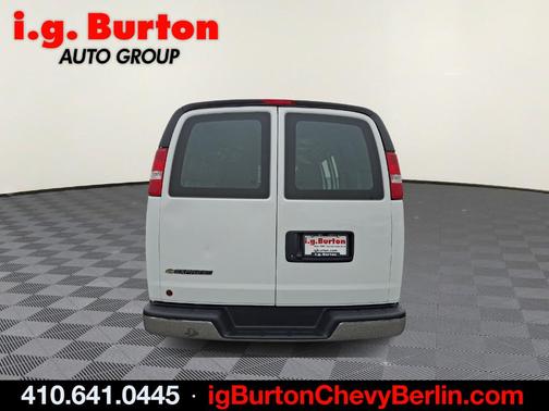 Summit White 2024 Chevrolet Express 2500 Work Van