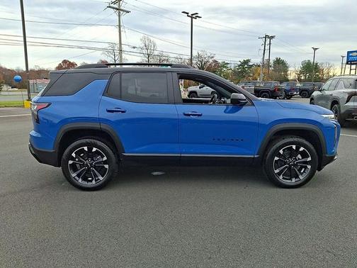 Blue Metallic 2026 Chevrolet Equinox RS
