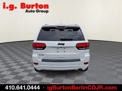Bright White Clearcoat 2020 Jeep Grand Cherokee Altitude