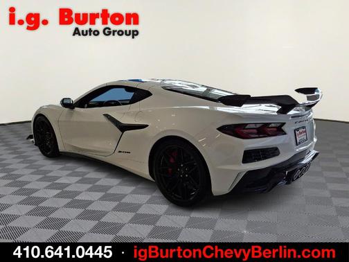 Arctic White 2024 Chevrolet Corvette Z06
