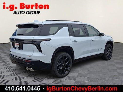 Polar White 2026 Chevrolet Traverse RS