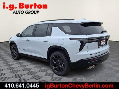 Polar White 2026 Chevrolet Traverse RS
