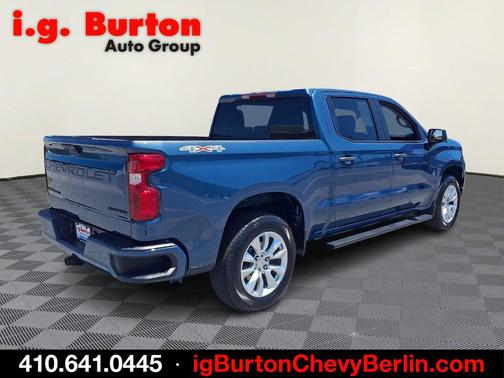 Lakeshore Blue 2024 Chevrolet Silverado 1500 Custom