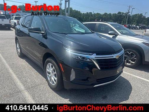 Black Metallic 2024 Chevrolet Equinox LT
