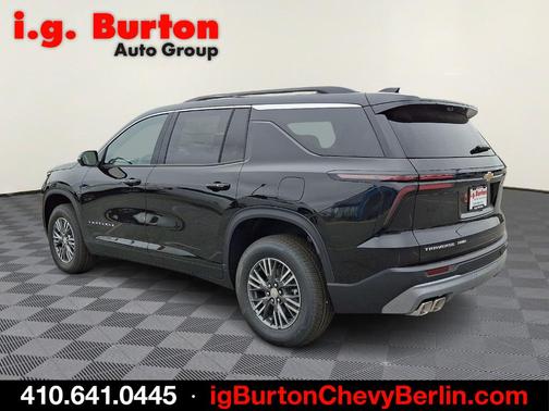 Black Metallic 2026 Chevrolet Traverse LT